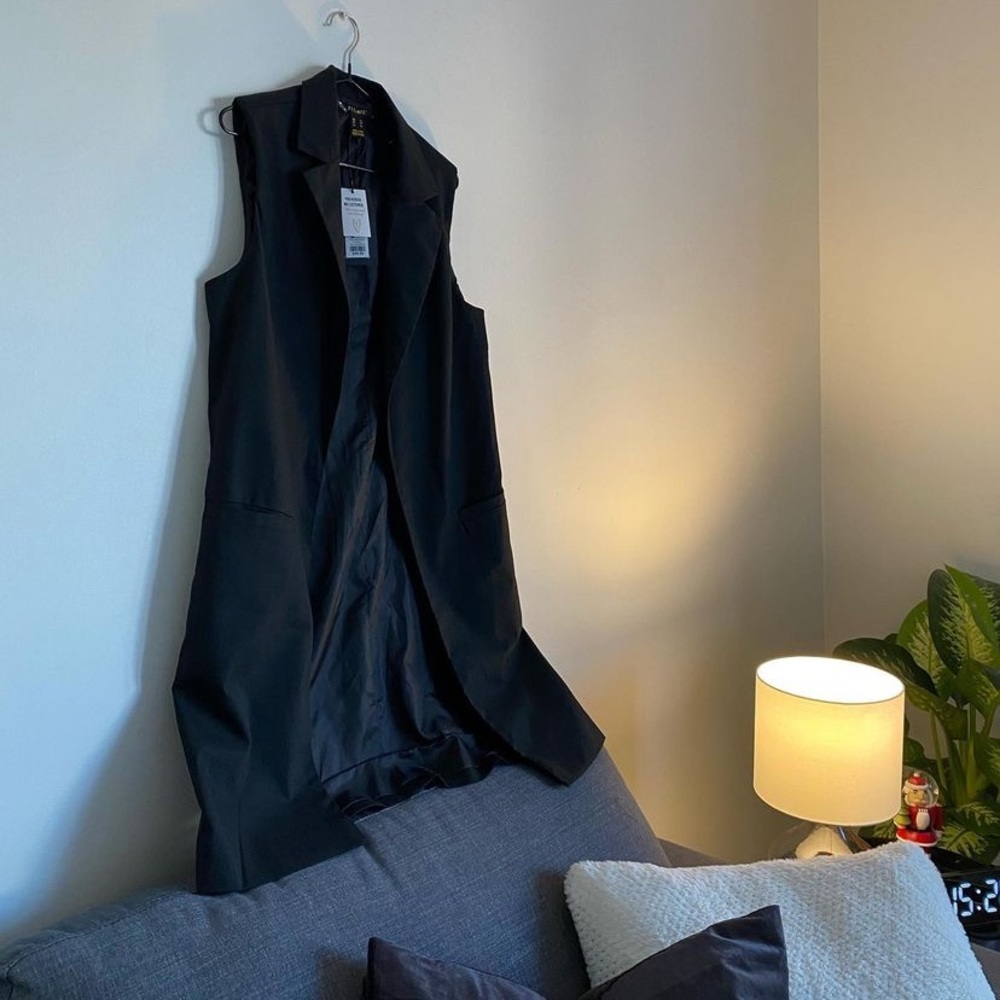 Sleeve less long blazer